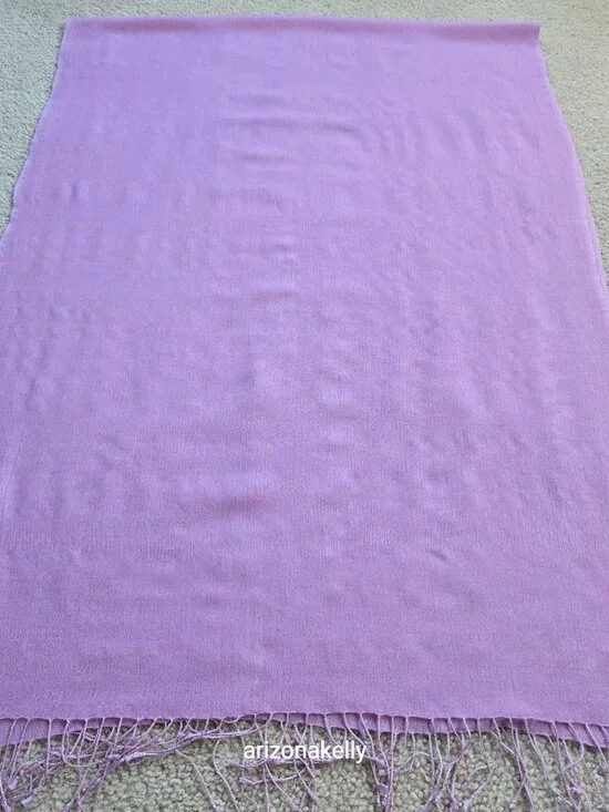 Minu Madhu Wool/Silk Scarf Lavender Purple Barcelona Spain - Picture 6 of 13